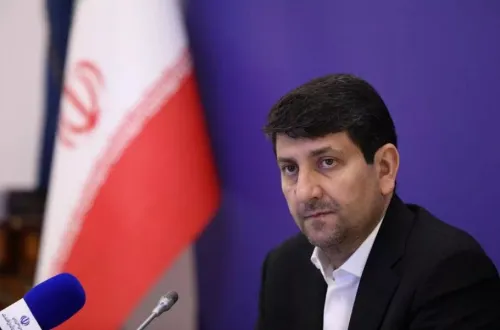 ربط دادن اختلال بانکها به اتصال اینترنت بین الملل، ادعایی غیر حرفه ای است